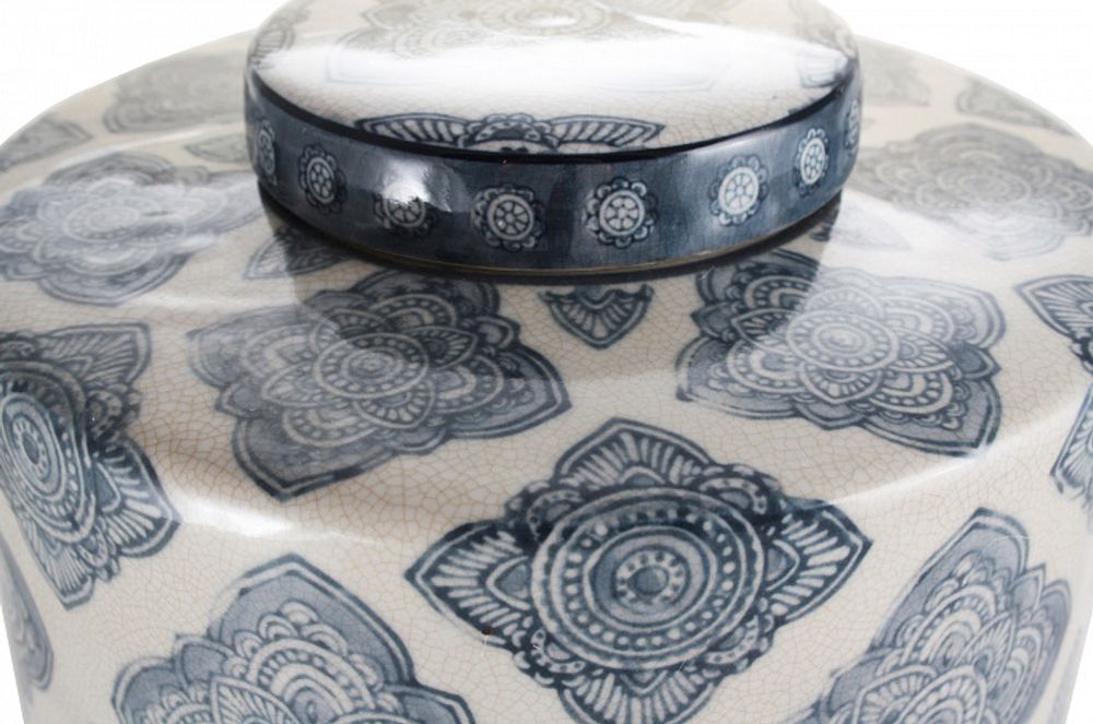 Сосуд высокий "Цветочный орнамент"