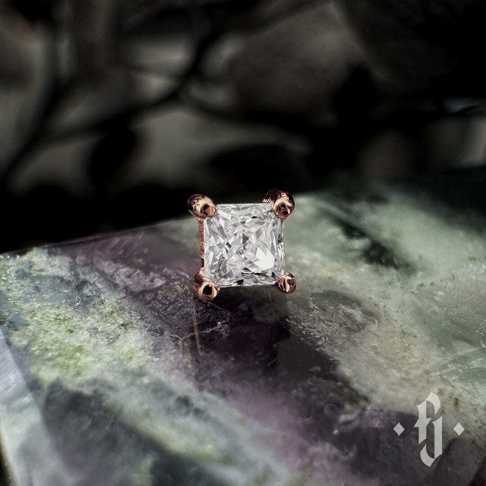 Накрутка "Square" - Розовое золото - White CZ