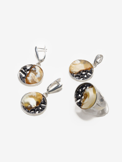 Уникальный серебряный комплект с цельным пейзажным янтарем, серебро 925 пробы