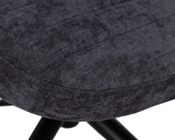 Офисное кресло для руководителей DOBRIN LOKI (антрацит (VRH230-01))