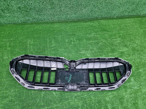 Решетка радиатора BMW 5er G60 (2023-н.в.)