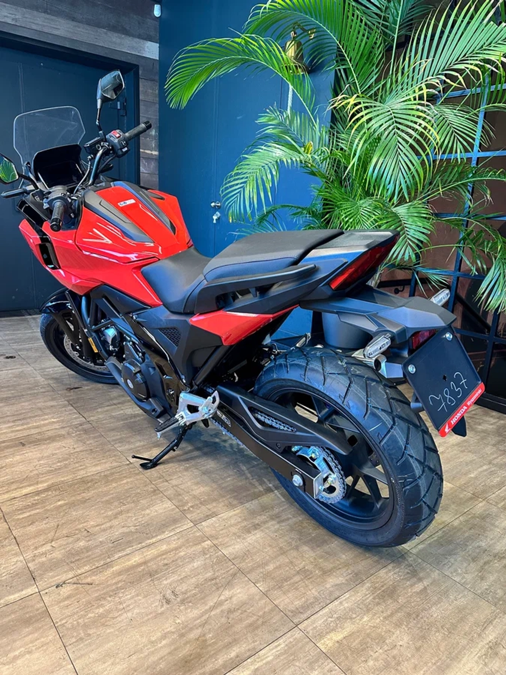 Honda NC 750X, 2025 АКПП