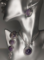Комплект бижутерии подвеска, цепь, браслет, серьги Аметист Круг.(натуральный камень, бижутерный сплав)