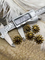 Пуговицы бронзовые в форме солнца с лицом