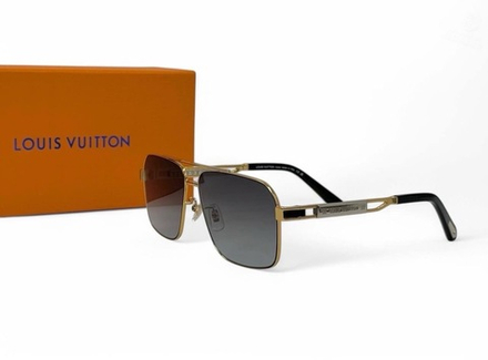 Солнечные очки Louis Vuitton