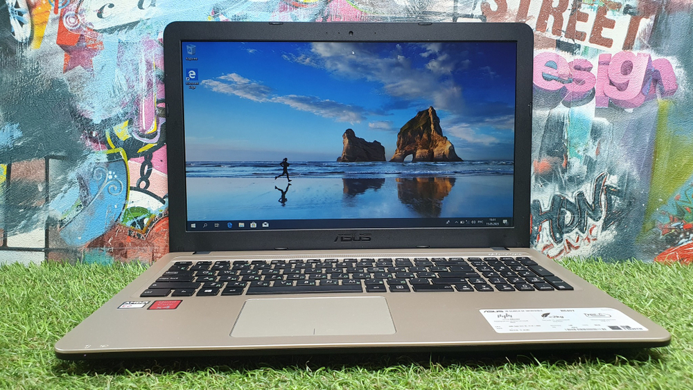 Ноутбук ASUS R540YA-XO808T AMD E2/4Gb/ (90NB0CN1-M12080)/ Windows 10