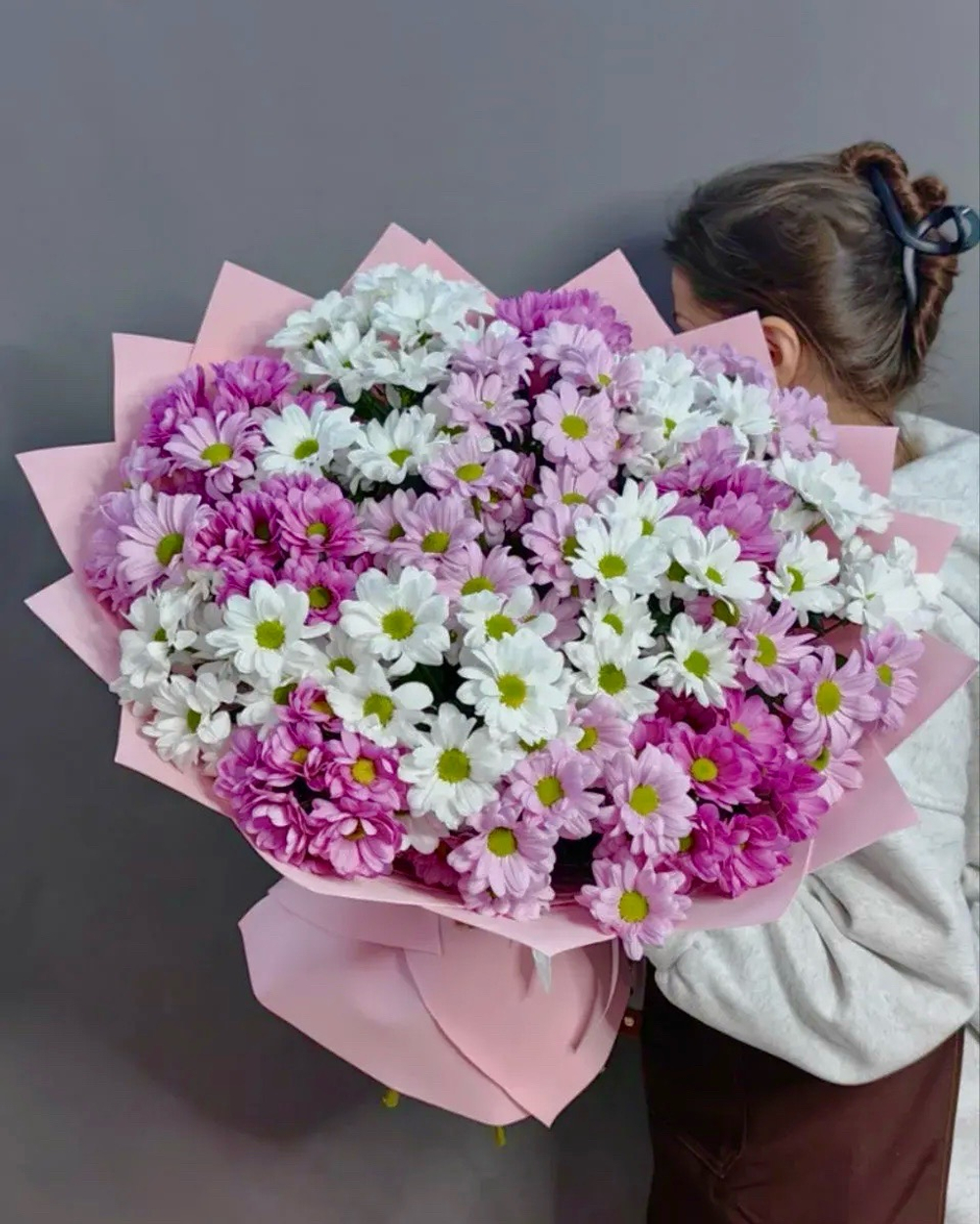 Букет из 17 кустовых хризантем