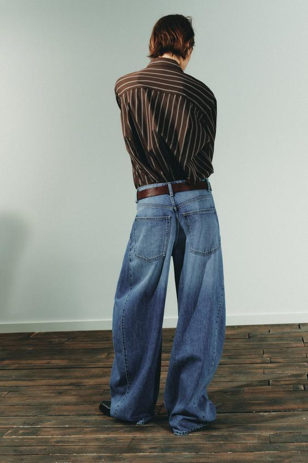 ZARA ДЖИНСЫ OVERSIZE TRF СО СРЕДНЕЙ ПОСАДКОЙ, СИНИЙ