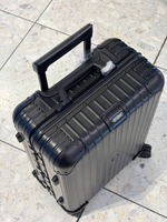 Чемодан Rimowa