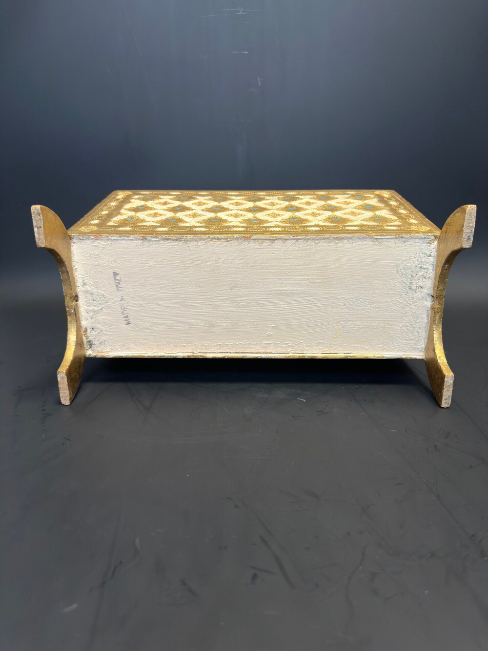 Флорентийская газетница