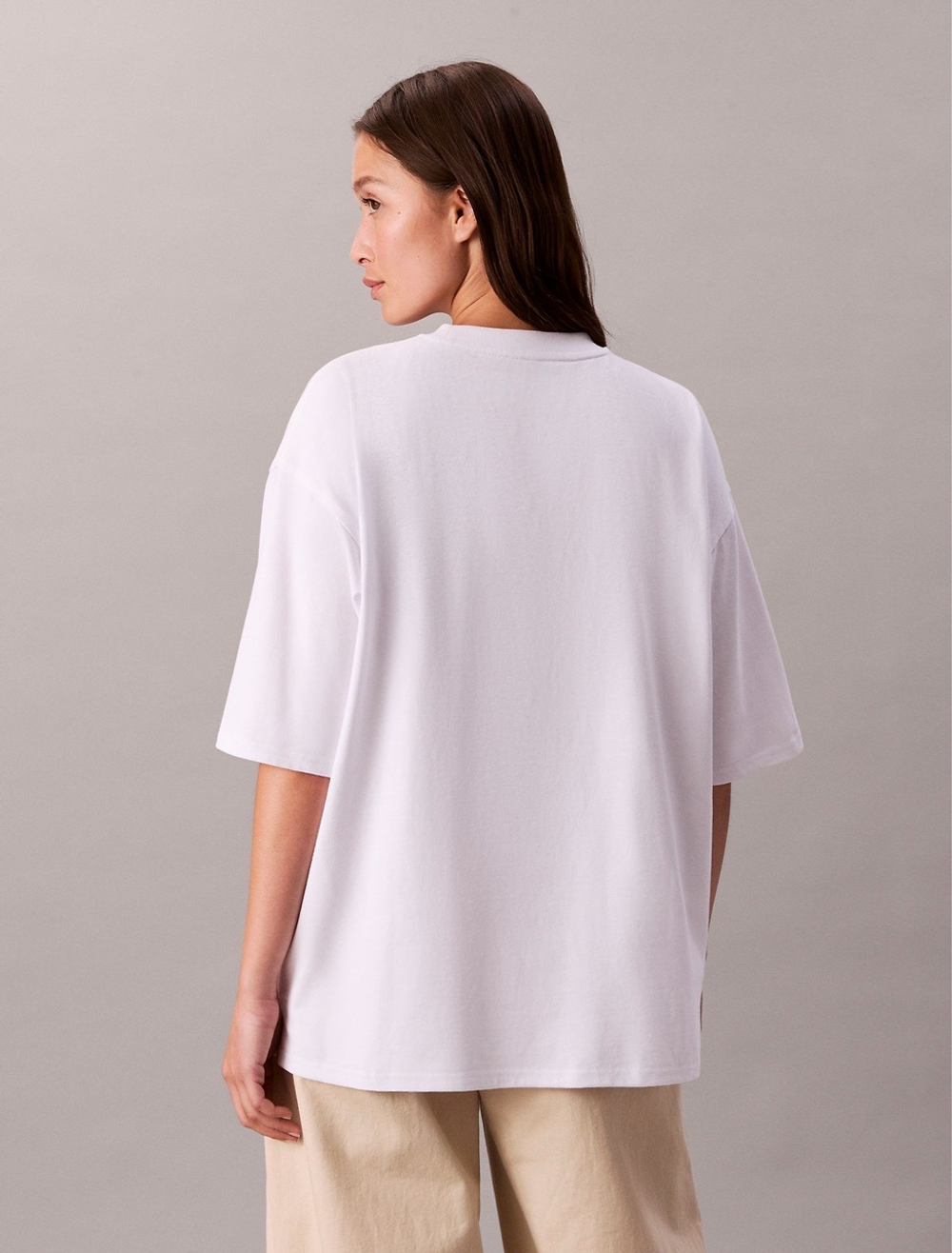 Футболка Calvin Klein Script Logo Graphic Relaxed Brilliant White