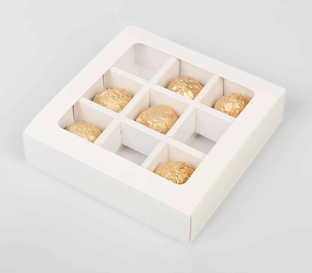 Коробка на 9 конфет Белая, 14,5*14,5*3,5 см