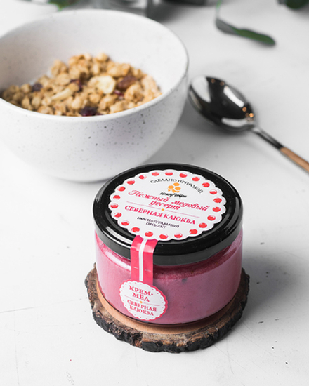 Нежный медовый десерт HoneyForYou "Северная клюква", крем-мед, 250 г.