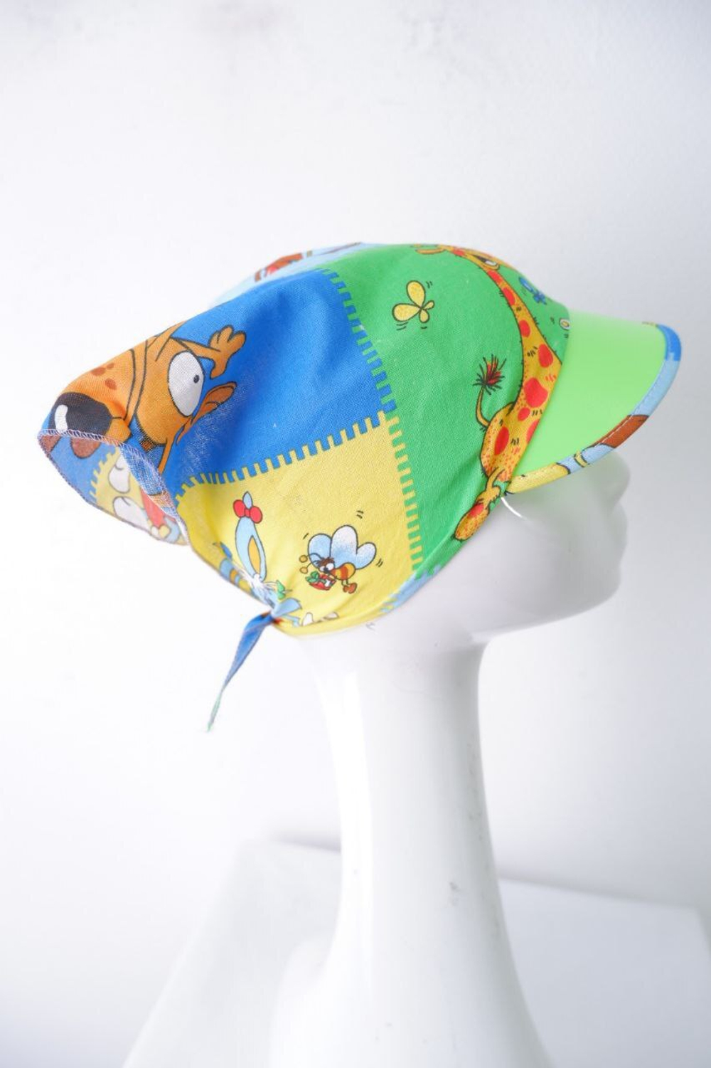 Платок с козырьком