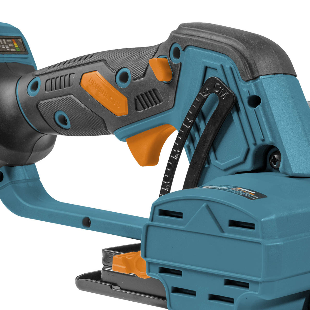 Пила циркулярная аккумуляторная BORT BHK-18Li-125 Solo (без АКБ и ЗУ)