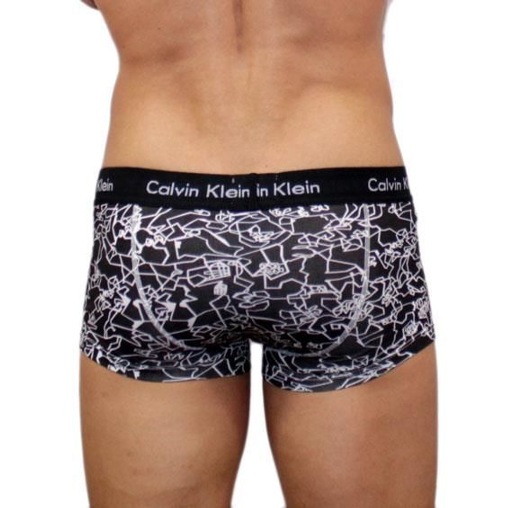 Мужские трусы боксеры Calvin Klein черные с узором