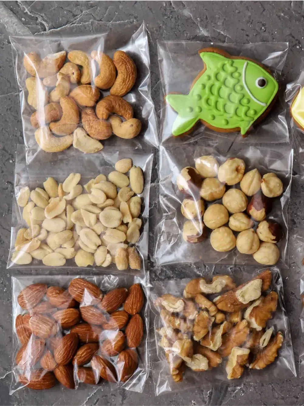 Подарочный набор имбирные пряники и орехи