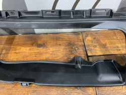 Кронштейн решетки радиатора Suzuki Grand Vitara 2 (JT) 05-15 Б/У Оригинал 7174365J00