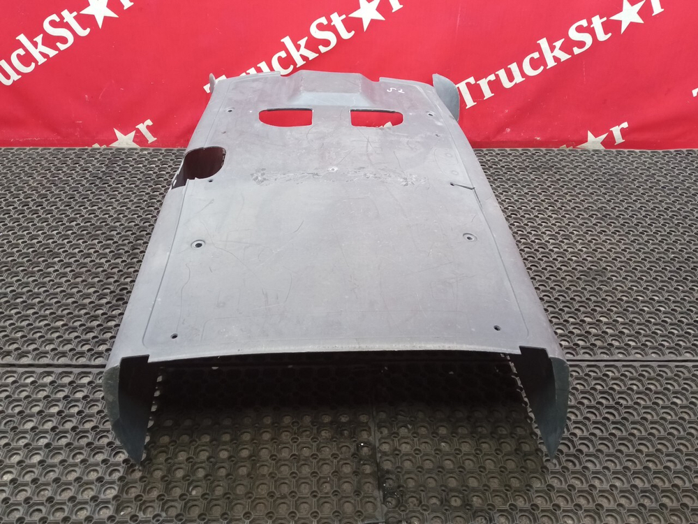 Напольное покрытие центральное