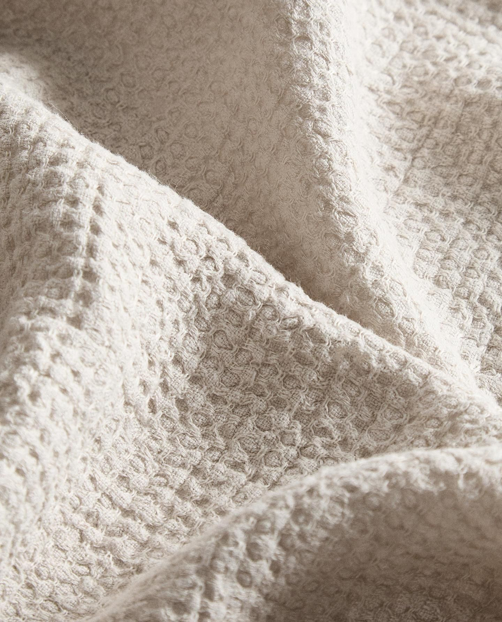 Zara Home - Льняное банное полотенце с вафельной текстурой, бежевый, 90х150 см