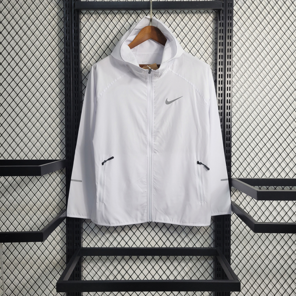 Купить ветровку Nike