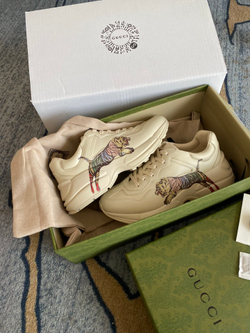 Gucci Rhyton Sneaker