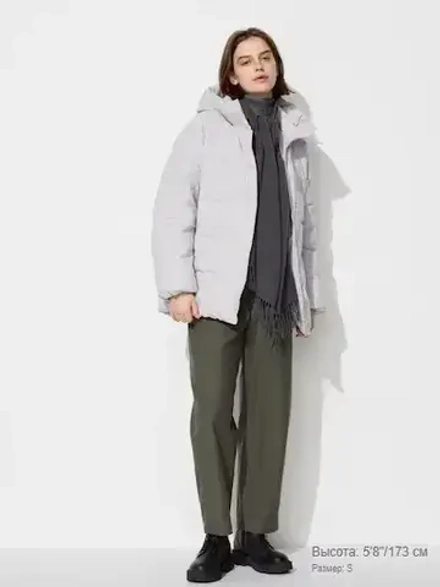 UNIQLO БЕСШОВНЫЙ ПУХОВИК, СВЕТЛО-СЕРЫЙ