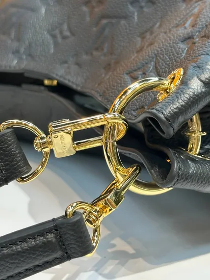 Сумка Louis Vuitton Hobo Metis