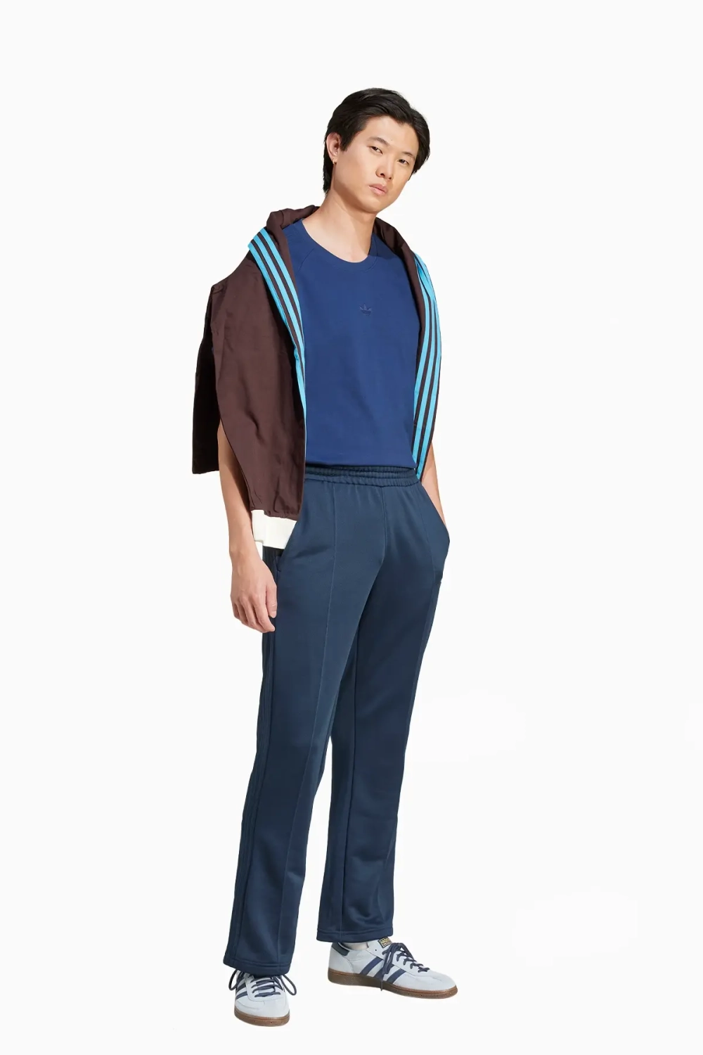 Футболка adidas Premium Essentials - темно-синий