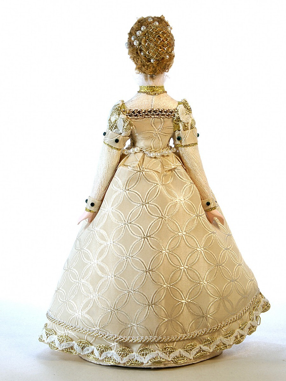 Кукла коллекционная "Придворная Дама"