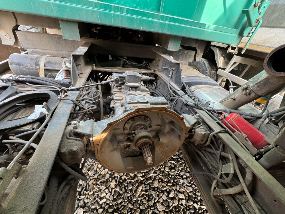 Планета 5529* на шасси КамАЗ 65115 6x4 Зерновоз 552919 (Дизельный, 11,8 л, 300 л.с., МТ)