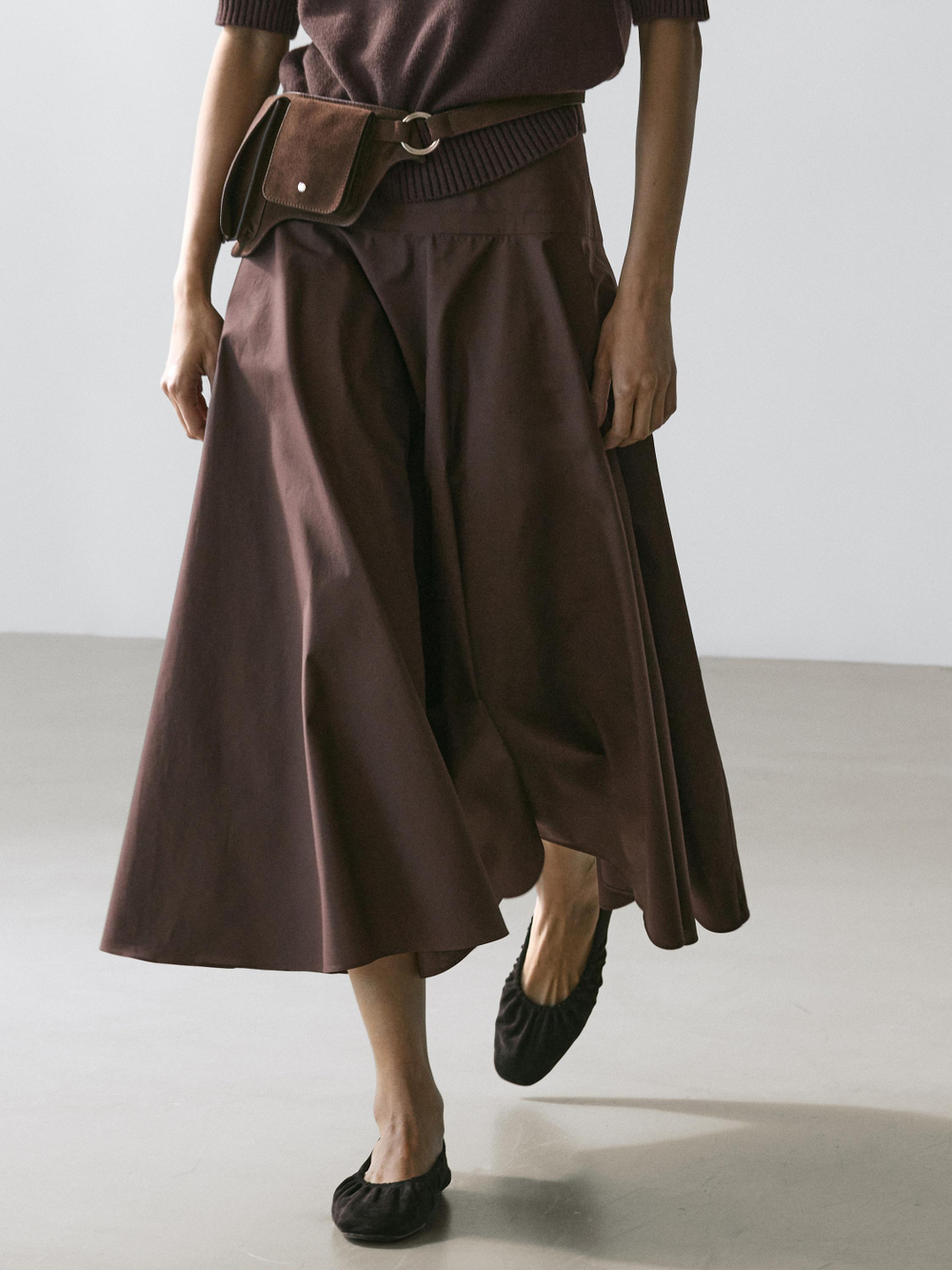 Massimo Dutti Юбка миди с поясом-лентой и декоративными швами, коричневый