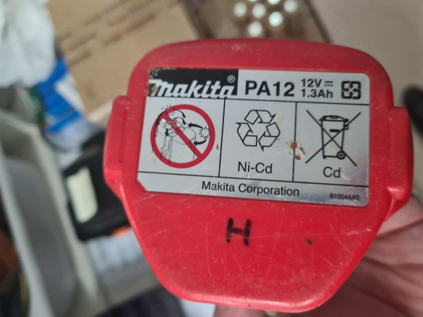 Ремонт аккумулятора Makita PA12