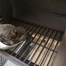 Угольная и дровяная гриль-коптильня Broil King Regal Offset 400