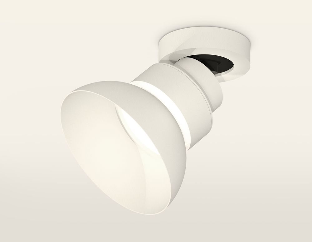 Ambrella Комплект накладного поворотного светильника GX53 Споты XM8101100