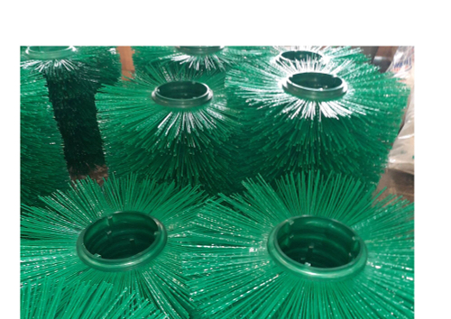 Щетка дисковая беспроставочная 180x600 мм