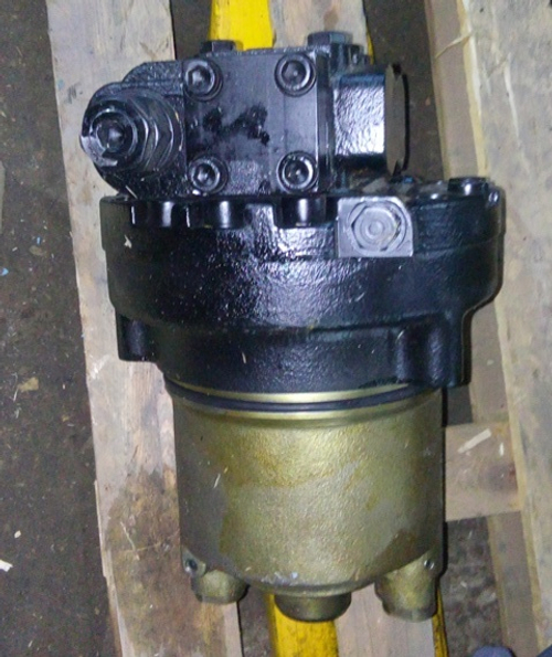 Гидромотор редуктора хода Cat325