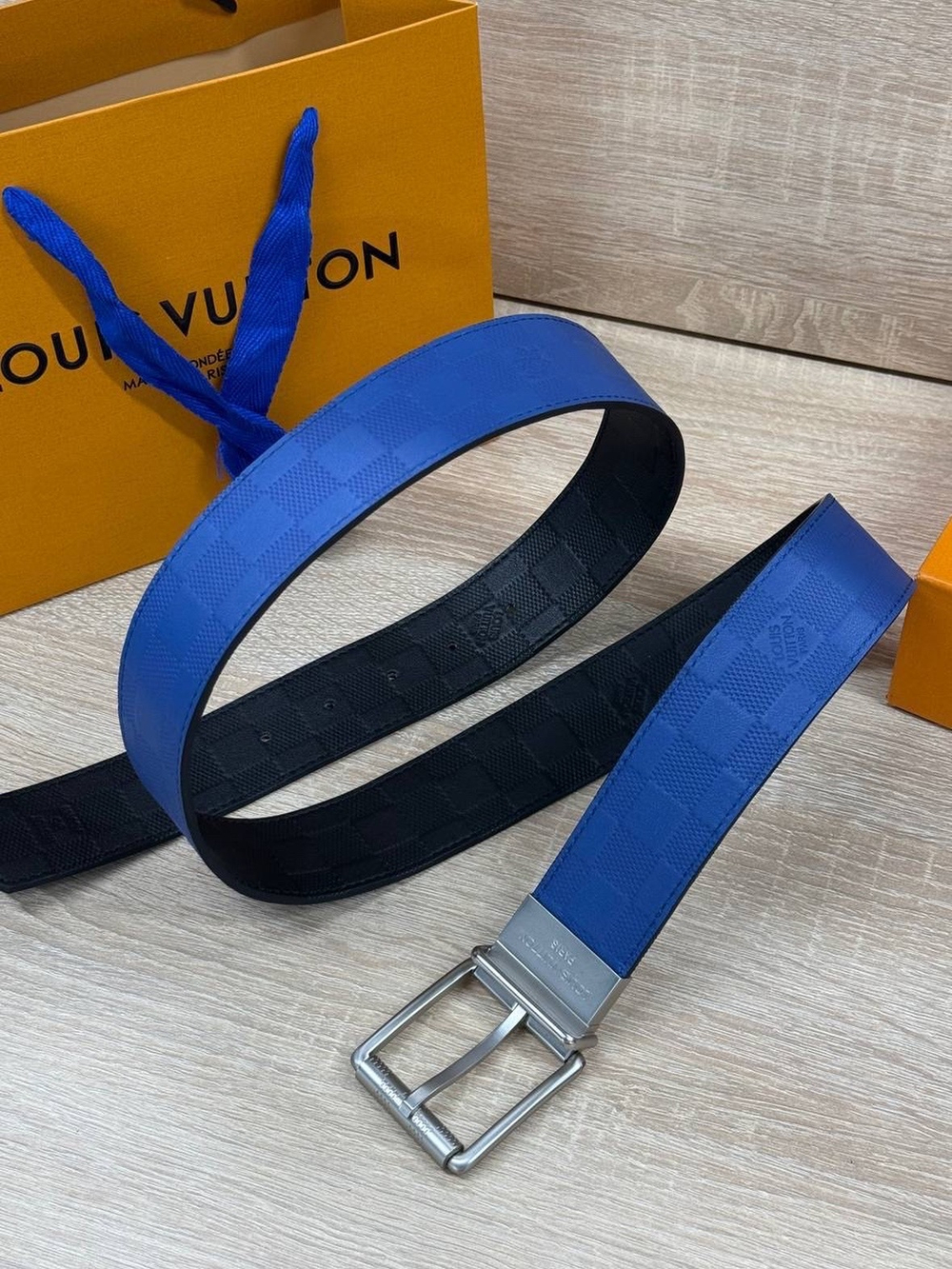Двухсторонний ремень Louis Vuitton