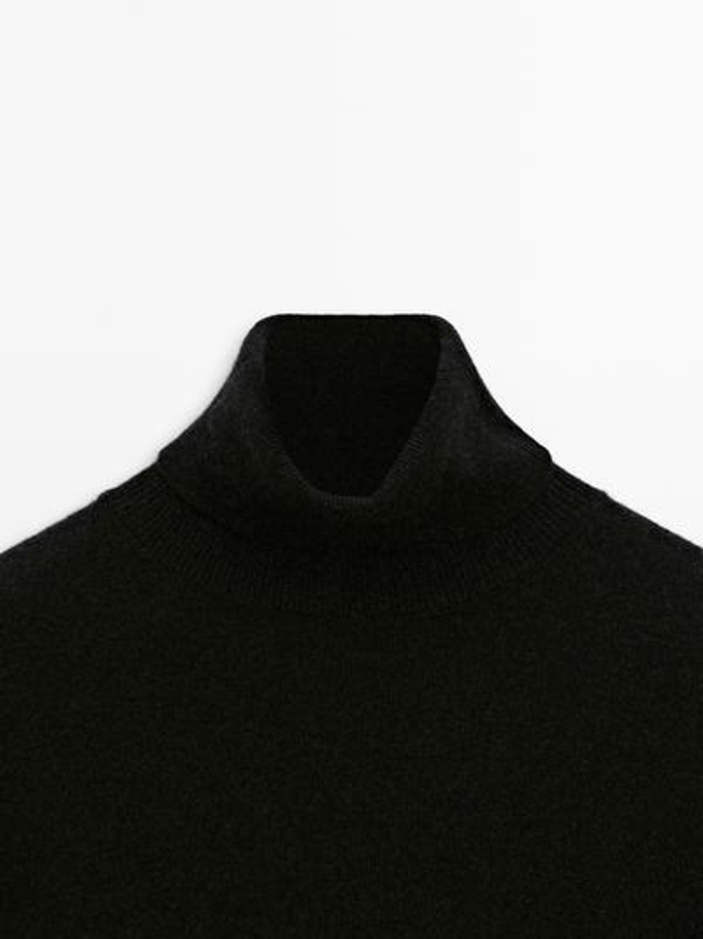 Massimo Dutti Трикотажный свитер из 100% кашемира с высоким воротником, черный