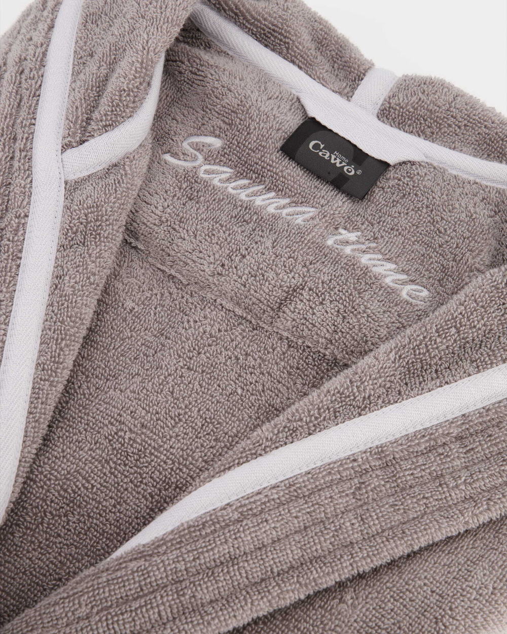 Халат с капюшоном женский Cawo Sauna Time 832 70 серый