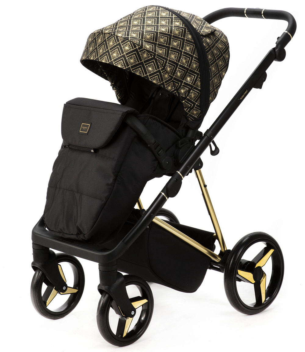 Детская коляска Adamex Quantum SE Exclusive 2 в 1 Q-DW518 (ЧЕРНЫЙ+ЗОЛОТОЙ ОРНАМЕНТ+ЗОЛОТО РАМА)