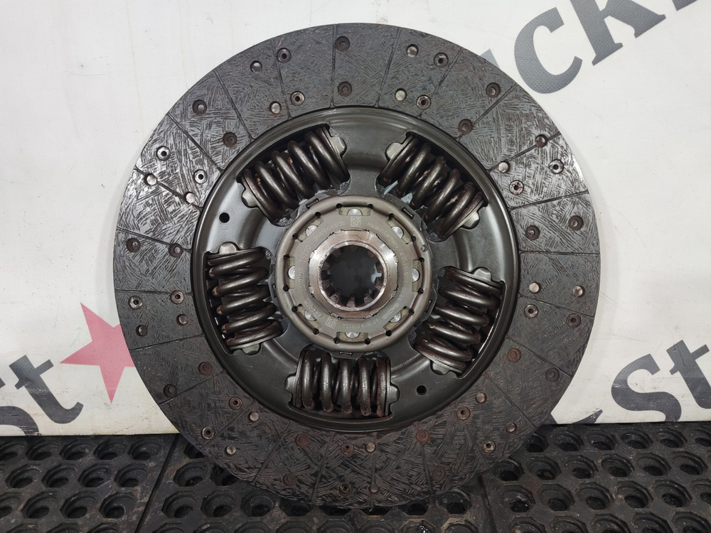 Диск сцепления 2023г