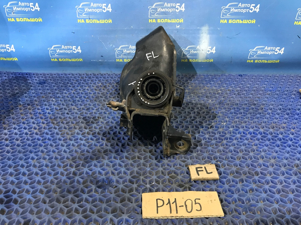 Рычаг передний левый NISSAN PRIMERA 1999