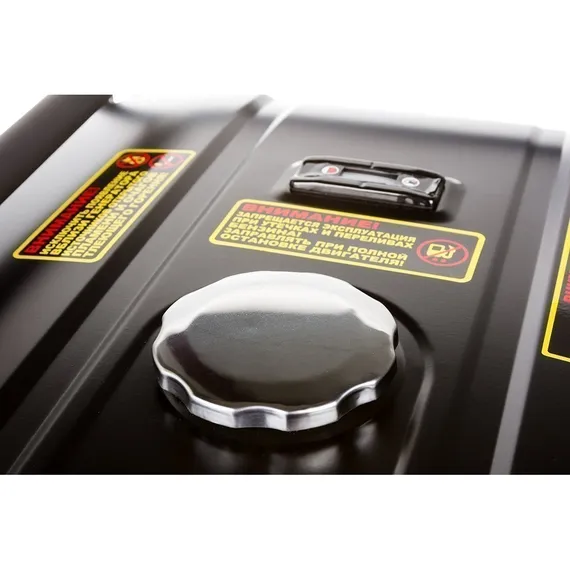 Бензиновый генератор "HUTER" DY8000LX-3 на колесах