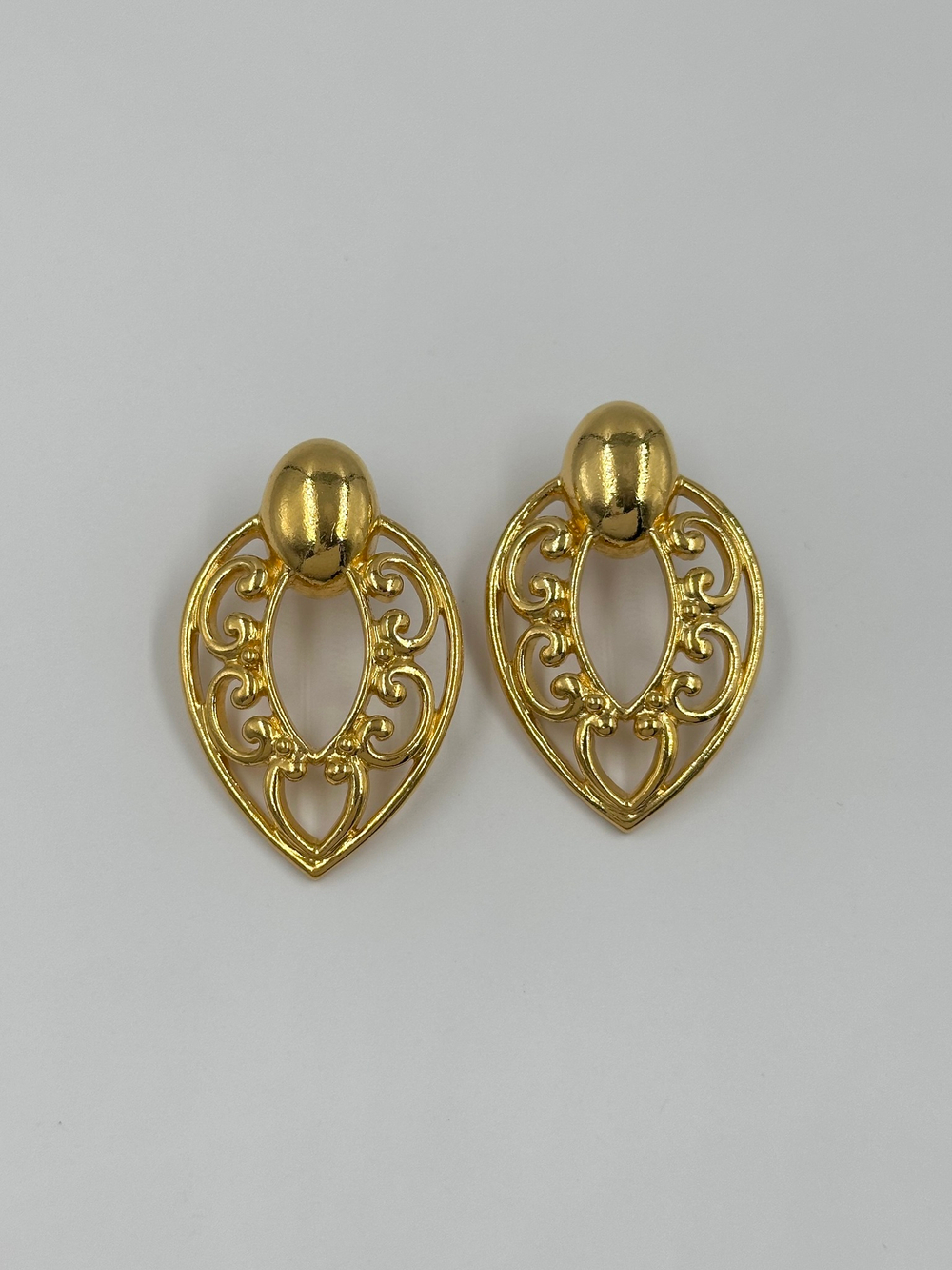 Крупные серьги Avon