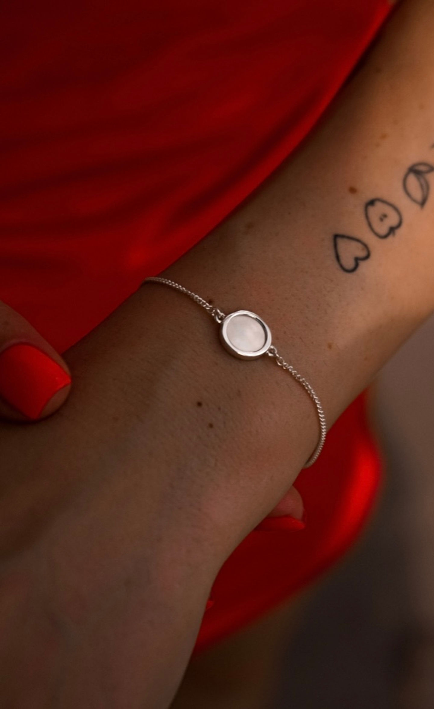 Браслет с перламутром