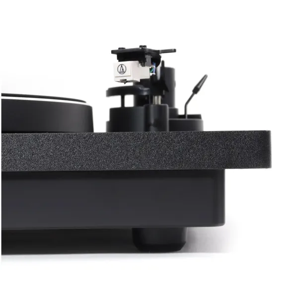 Radiotehnika LP001 Black