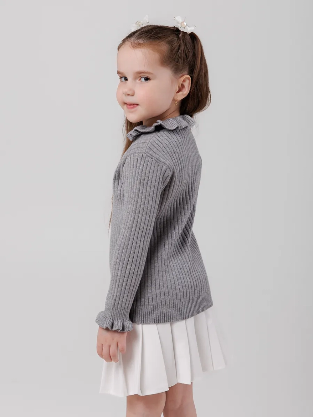 Джемпер для девочки с воланами