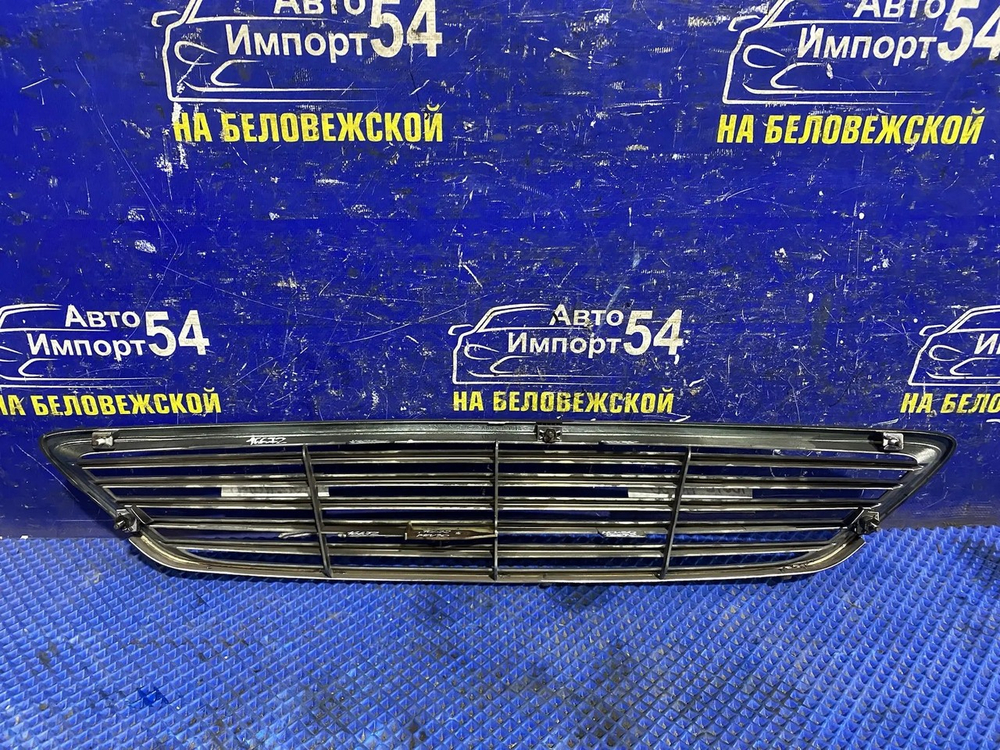 Решетка радиатора TOYOTA WINDOM 2004-2006