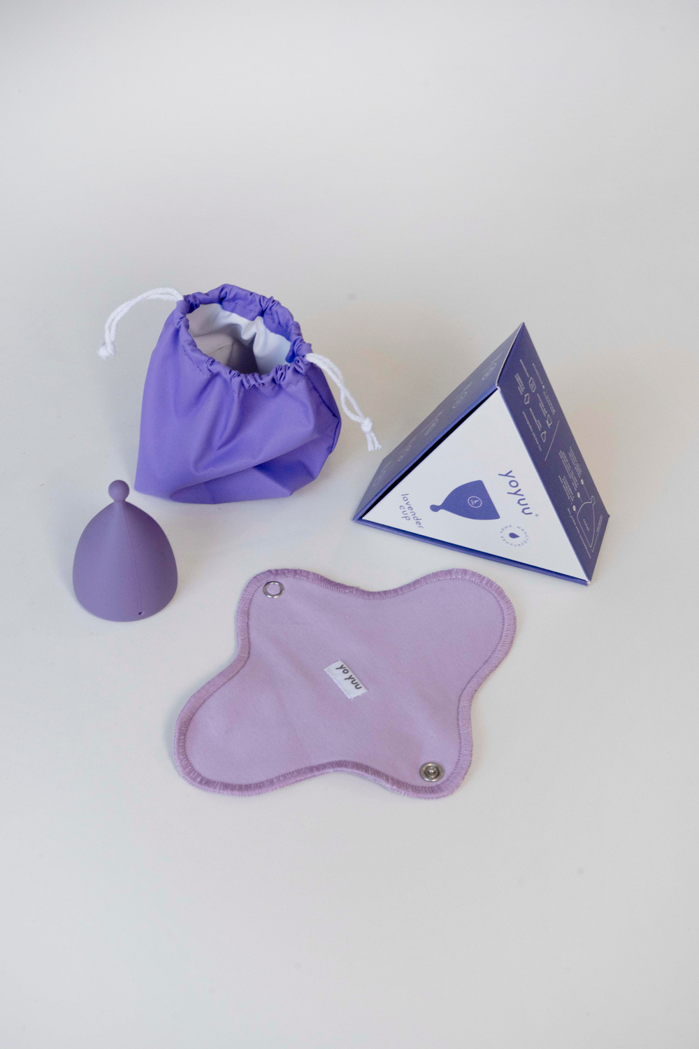 Менструальная чаша 25 мл. в лавандовом цвете